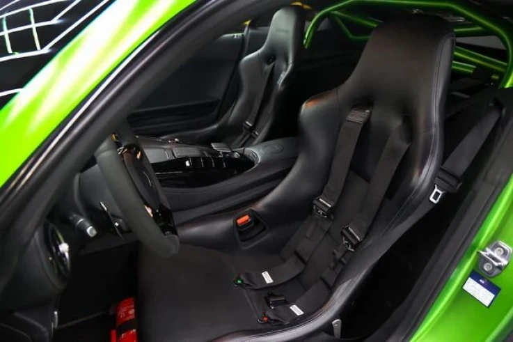 Mercedes Benz AMG GTR - undefined